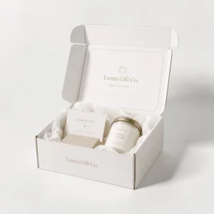 White mailer boxes for premium gift packaging and branded unboxing